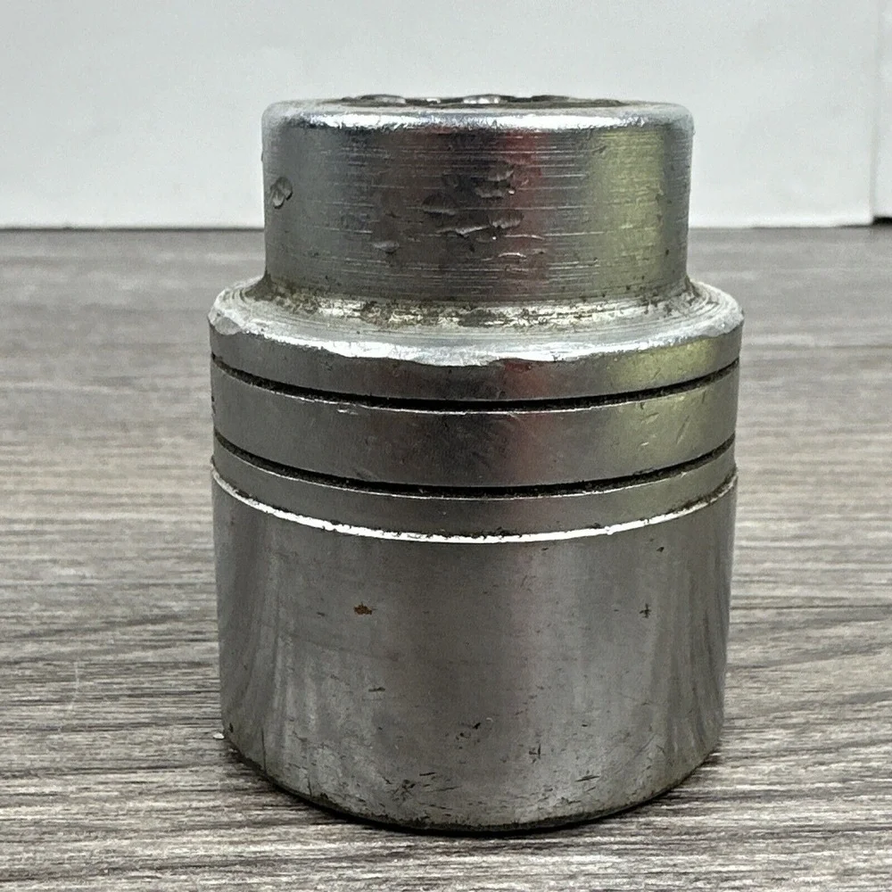 Snap‎ On 3/4 Drive 1-1/2 12PT Shallow Socket LDH-482